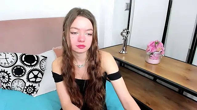 GraceLips online show from 01/29/25, 11:20