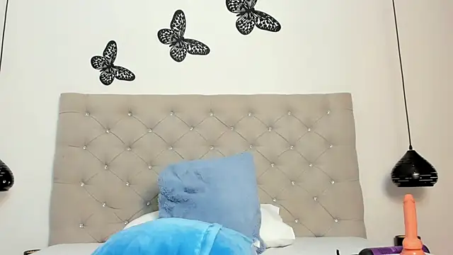 bunny maxi online show from 12/27/24, 12:56