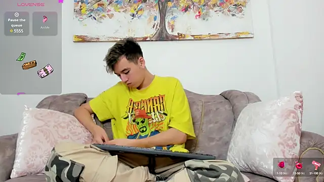 bunny maxi online show from 12/28/24, 01:49