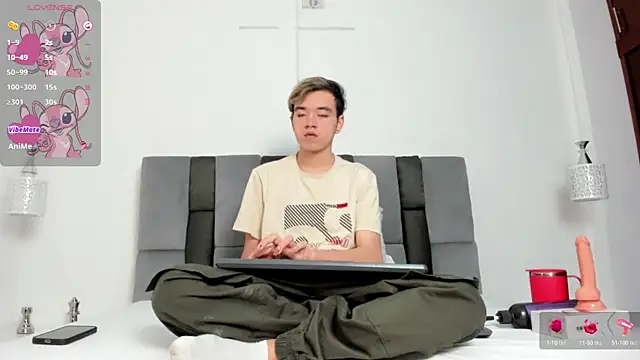 bunny maxi online show from 01/15/25, 12:25