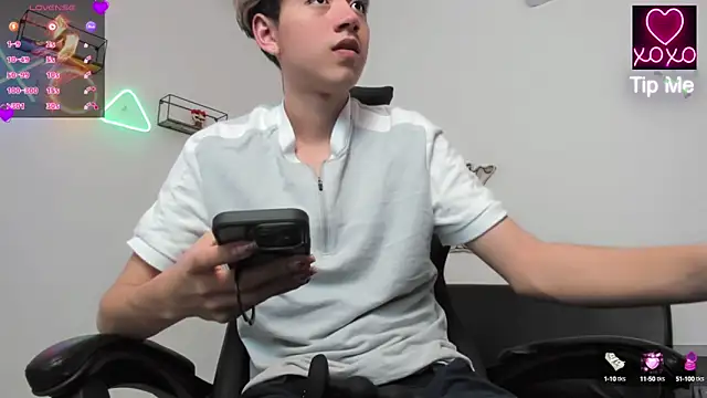 bunny maxi online show from 02/06/25, 12:48