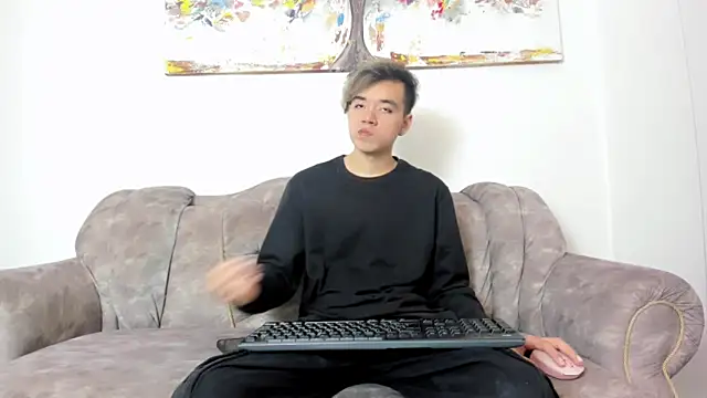 bunny maxi online show from 02/25/25, 12:34