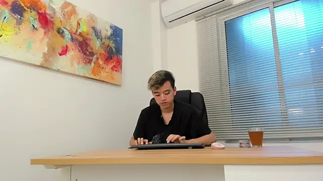 bunny maxi online show from 03/06/25, 03:35