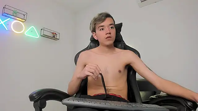 bunny maxi online show from 03/09/25, 06:43