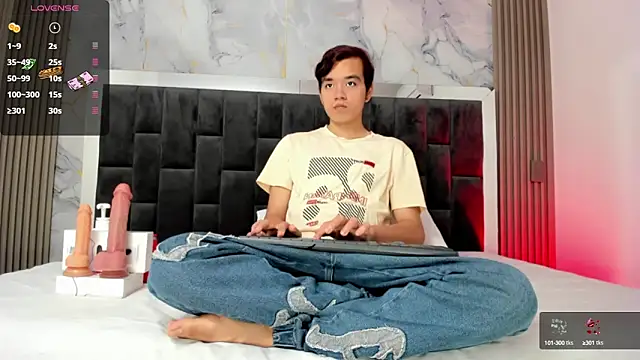 bunny maxi online show from 10/03/25, 12:24