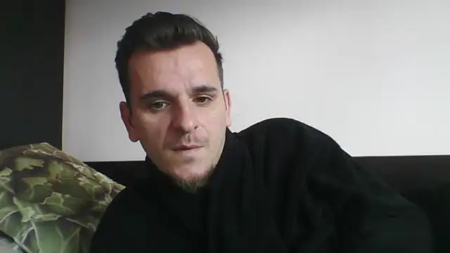 Huge cock22cm online show from 02/17/25, 11:44