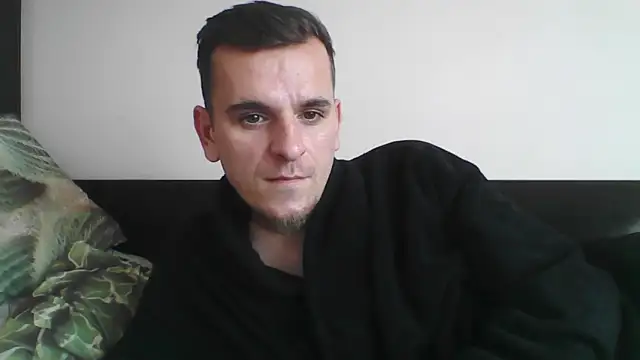 Huge cock22cm online show from 03/13/25, 01:18