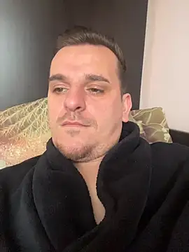 Huge cock22cm online show from 02/20/26, 07:54