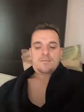 Huge cock22cm online show from 02/24/26, 01:09