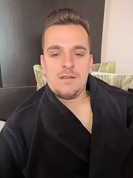 Huge cock22cm online show from 05/02/26, 07:35
