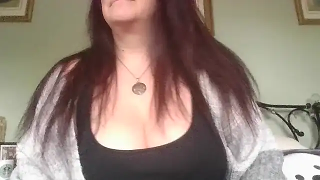 Snapshot of MissKisu chatting on 02/09/26, 03:38 MissKisu online show from 02/09/26, 03:38