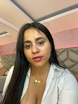 Brenda Garcia online show from 01/05/26, 08:23