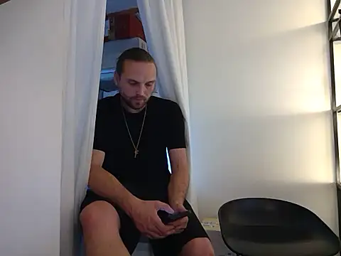 VitaminDrewFl online show from 03/22/26, 07:39