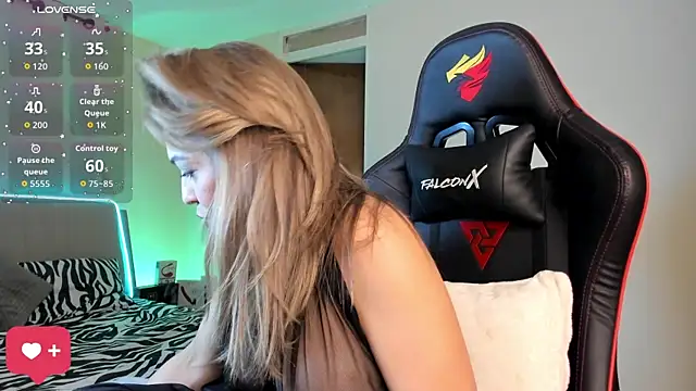 karimhunt online show from 10/11/25, 01:38