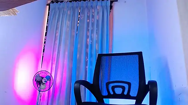 DanteSantoro online show from 02/23/26, 06:05