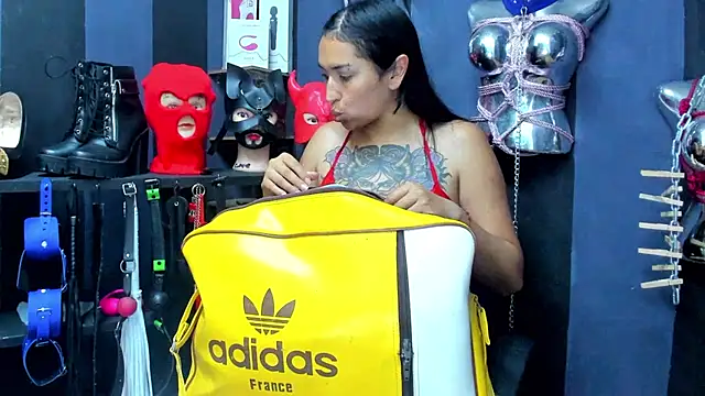 LucyStrike  online show from 02/12/25, 10:15