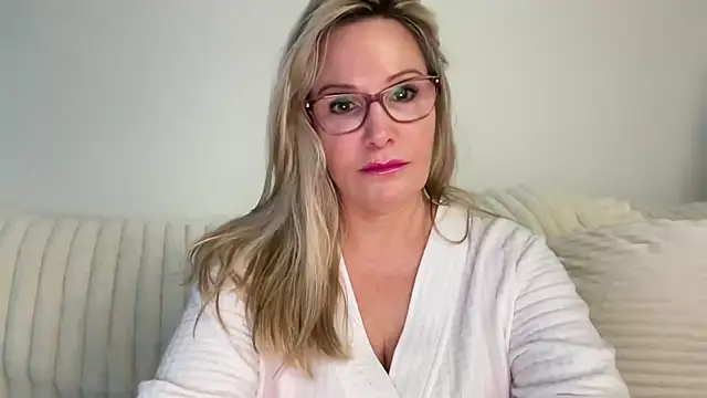 Milf Goddess online show from 09/27/25, 06:51