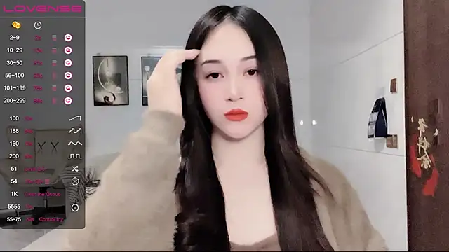 Snapshot of kolll88 chatting on 12/15/24, 03:20 kolll88 online show from 12/15/24, 03:20