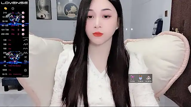 Snapshot of kolll88 chatting on 01/11/25, 09:47 kolll88 online show from 01/11/25, 09:47