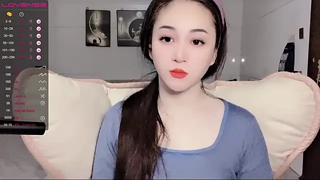 Snapshot of kolll88 chatting on 03/01/25, 02:04 kolll88 online show from 03/01/25, 02:04