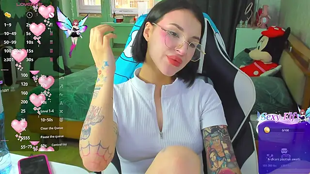 folinskayyya online show from 04/08/26, 06:02