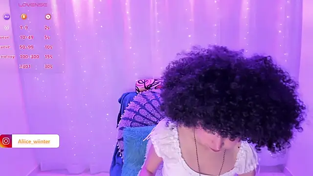 Alice winter  online show from 01/16/25, 08:46