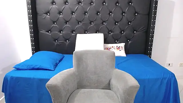 renata salinas 1 online show from 09/20/25, 11:39