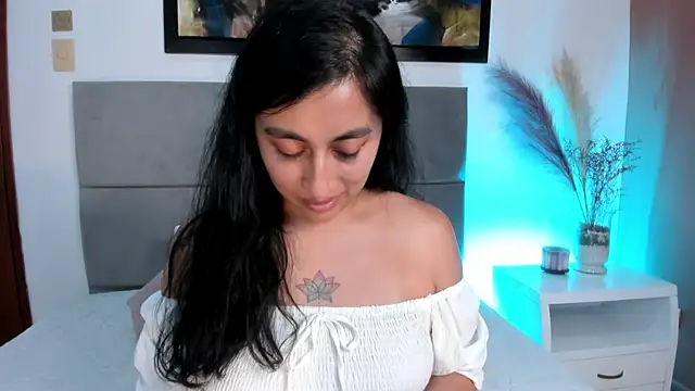 LisaHadwin online show from 02/07/25, 06:24