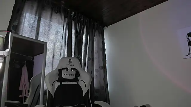 satanbabee online show from 02/15/25, 10:42