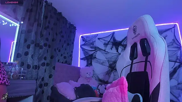 satanbabee online show from 10/08/25, 11:35