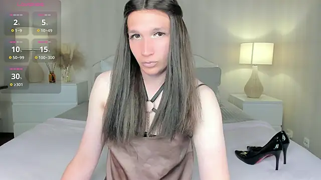 Snapshot of valeriasecret chatting on 07/17/26, 02:18 valeriasecret online show from 07/17/26, 02:18