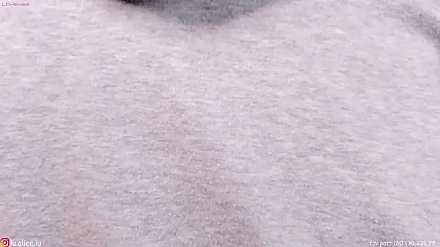 Snapshot of alicelu_ chatting on 01/28/25, 09:30 alicelu online show from 01/28/25, 09:30