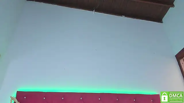 Ruth harvey  online show from 02/12/25, 02:43