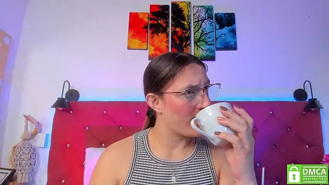 Ruth harvey  online show from 12/16/25, 02:11