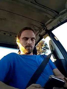 Snapshot of VitaminmanFL chatting on 10/14/25, 10:32 VitaminmanFL online show from 10/14/25, 10:32