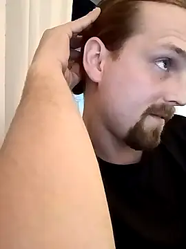 Snapshot of VitaminmanFL chatting on 11/09/25, 03:38 VitaminmanFL online show from 11/09/25, 03:38