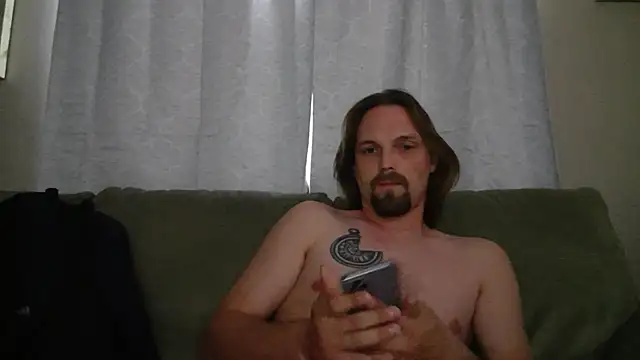 Snapshot of VitaminmanFL chatting on 12/05/25, 12:36 VitaminmanFL online show from 12/05/25, 12:36