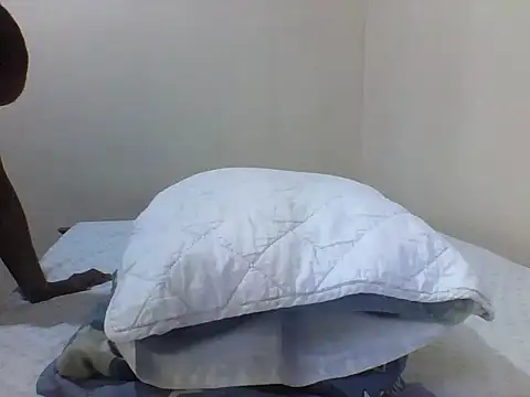 princess-cutie12 online show from 02/06/26, 09:12