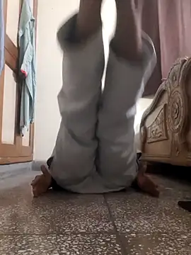 pleasurerkrishhhhh online show from 03/19/25, 04:34