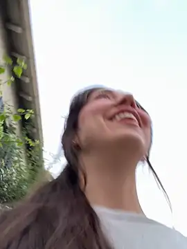 emiliasommer online show from 09/28/25, 05:18