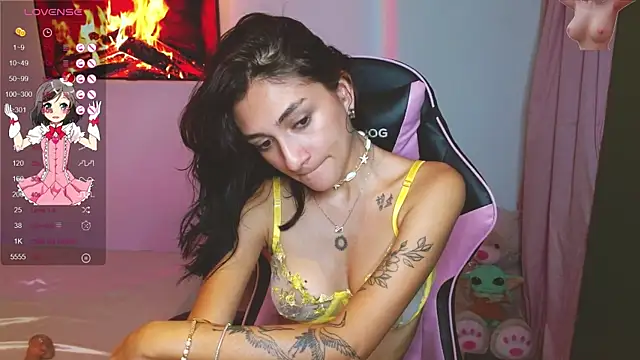 Mei Kelly online show from 02/08/25, 03:19