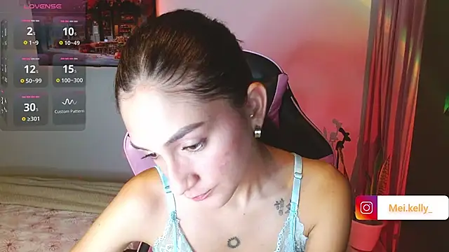 Mei Kelly online show from 10/23/25, 02:11