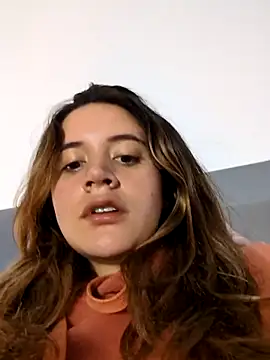 maliciaworld online show from 10/27/25, 09:41