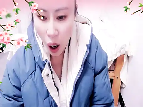 Snapshot of xiaoxuer chatting on 02/09/25, 05:29 xiaoxuer online show from 02/09/25, 05:29