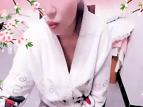 Snapshot of xiaoxuer chatting on 02/19/25, 05:05 xiaoxuer online show from 02/19/25, 05:05