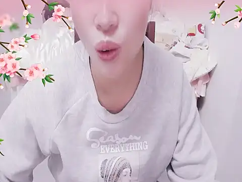 Snapshot of xiaoxuer chatting on 03/12/25, 04:08 xiaoxuer online show from 03/12/25, 04:08