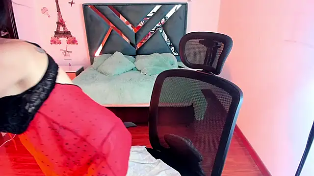 Snapshot of Aylinn_diaz chatting on 01/28/25, 07:32 Aylinn diaz online show from 01/28/25, 07:32