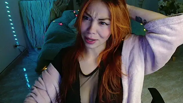Aylinn diaz online show from 05/24/26, 08:41