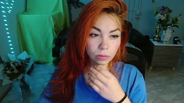 Aylinn diaz online show from 07/05/26, 08:43