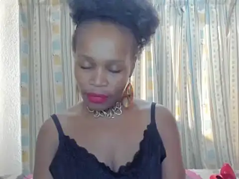 AfricanSquirtingQueen online show from 10/01/25, 02:12